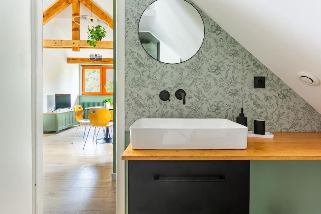 Le Charme De L'ancien Allie Au Contemporain Appartement *